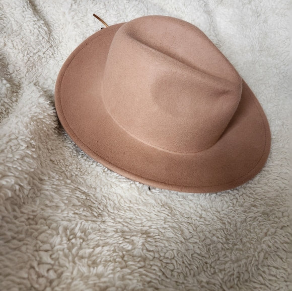 Free people hat - Picture 9 of 9